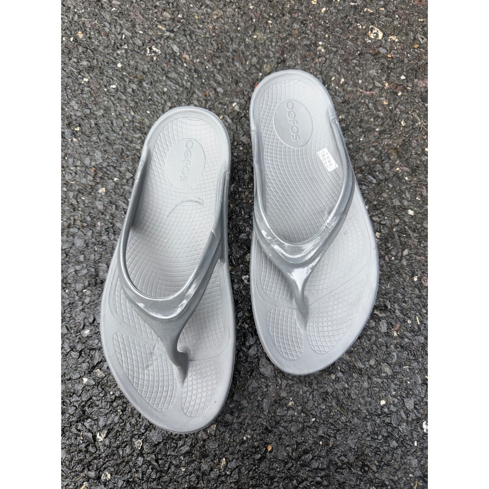OOFOS OOriginal Recovery Sandals Gray Thong Flip Flops Womens Size 8 EU 39